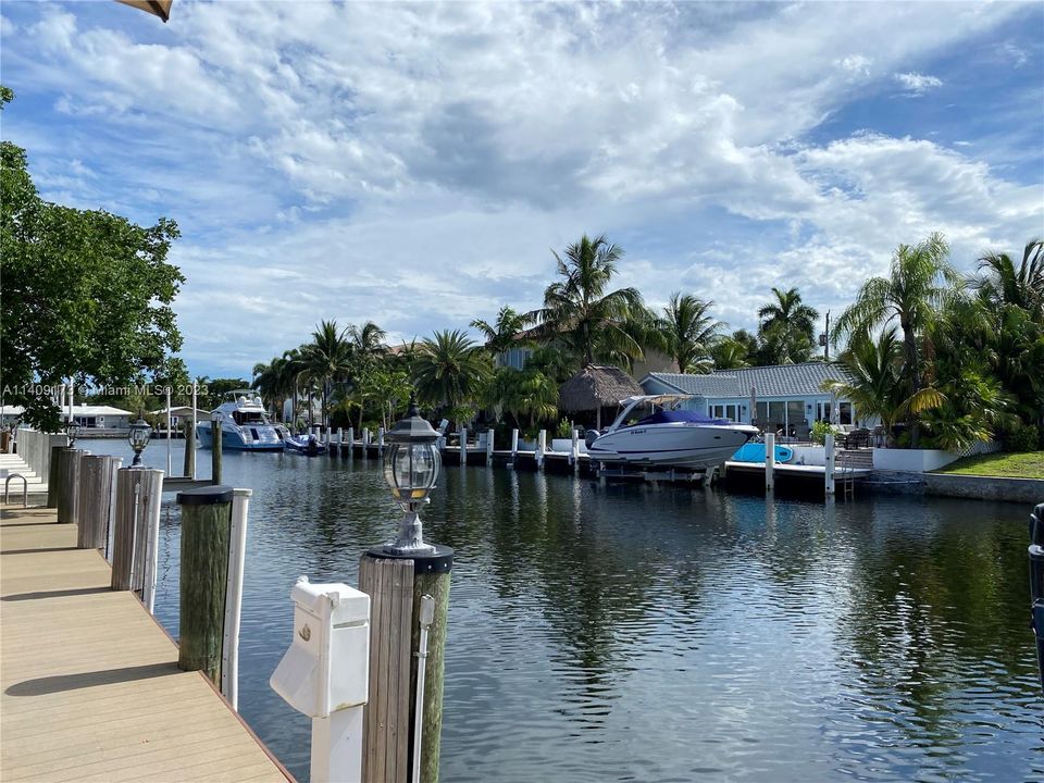 View to South.  T-canal intersection takes you to the Intracoastal Waterway