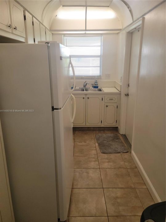 Recently Rented: $1,550 (1 beds, 1 baths, 620 Square Feet)