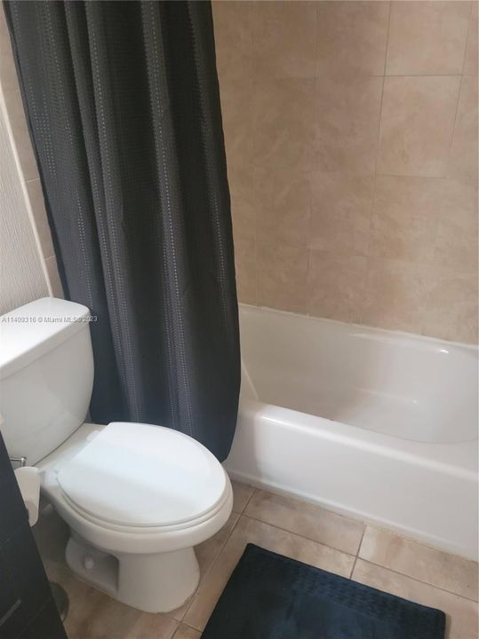 Recently Rented: $1,550 (1 beds, 1 baths, 620 Square Feet)