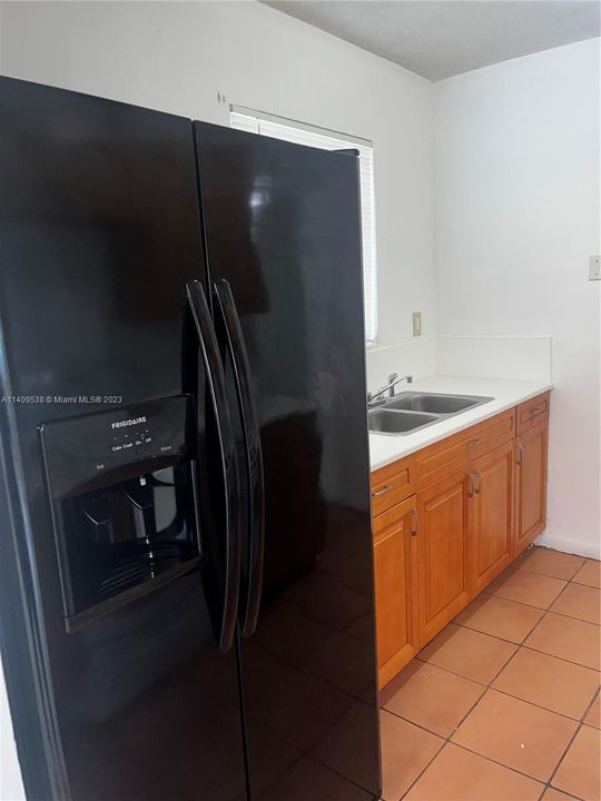 Недавно арендовано: $2,400 (3 спален, 2 ванн, 1900 Квадратных фут)