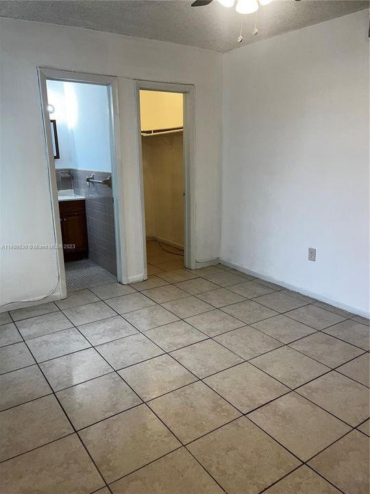 Недавно арендовано: $2,400 (3 спален, 2 ванн, 1900 Квадратных фут)