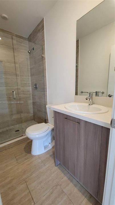 Recently Rented: $2,800 (3 beds, 2 baths, 1400 Square Feet)