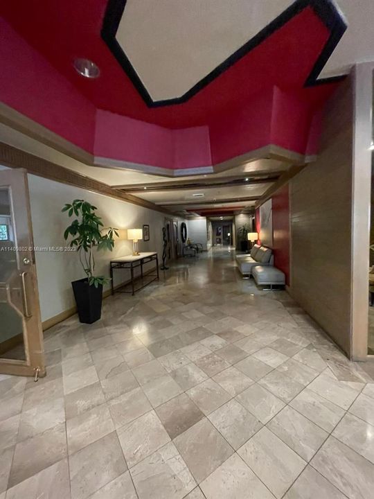 Recently Sold: $435,000 (1 beds, 2 baths, 790 Square Feet)