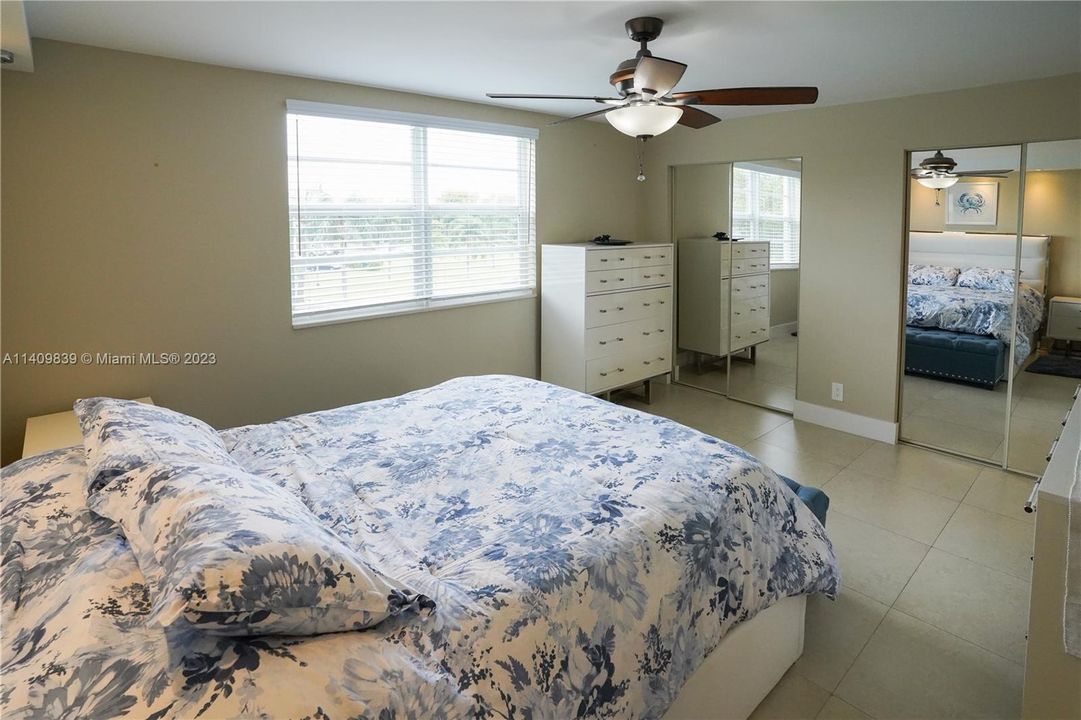 Recently Sold: $339,900 (2 beds, 2 baths, 1190 Square Feet)