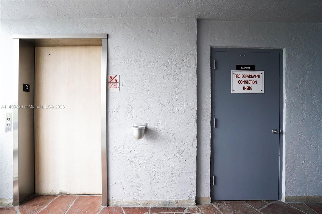 Recently Sold: $339,900 (2 beds, 2 baths, 1190 Square Feet)