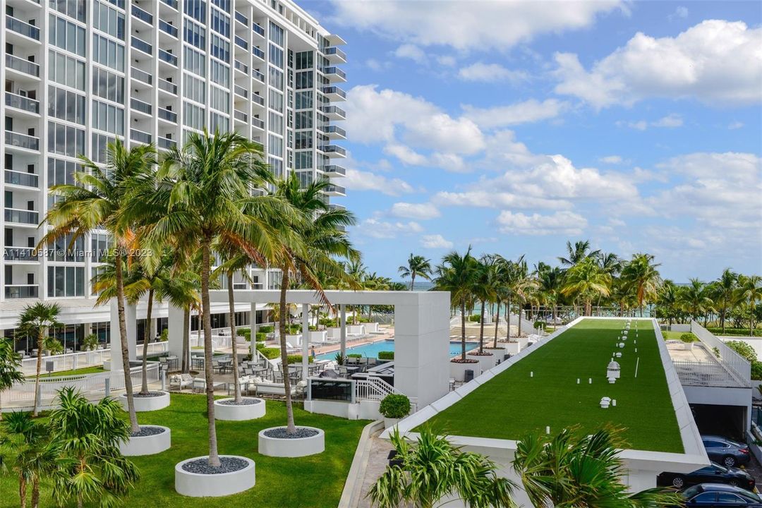 Recently Sold: $1,499,000 (2 beds, 2 baths, 1056 Square Feet)