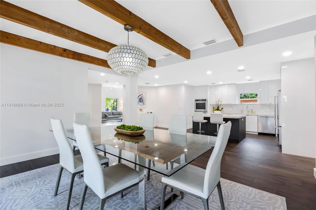 Recently Rented: $15,000 (4 beds, 3 baths, 3962 Square Feet)