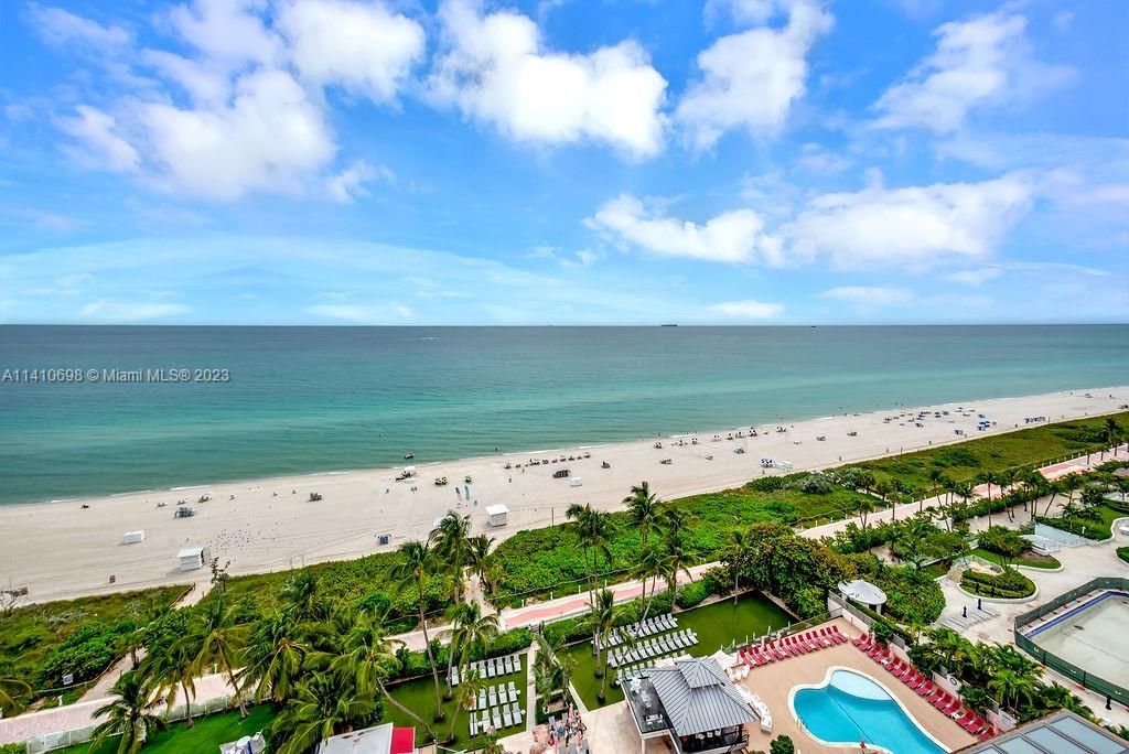 Recently Sold: $1,290,000 (2 beds, 2 baths, 1180 Square Feet)