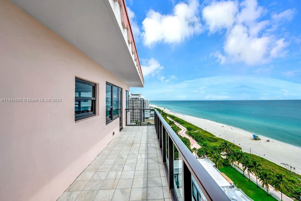 Recently Sold: $1,290,000 (2 beds, 2 baths, 1180 Square Feet)