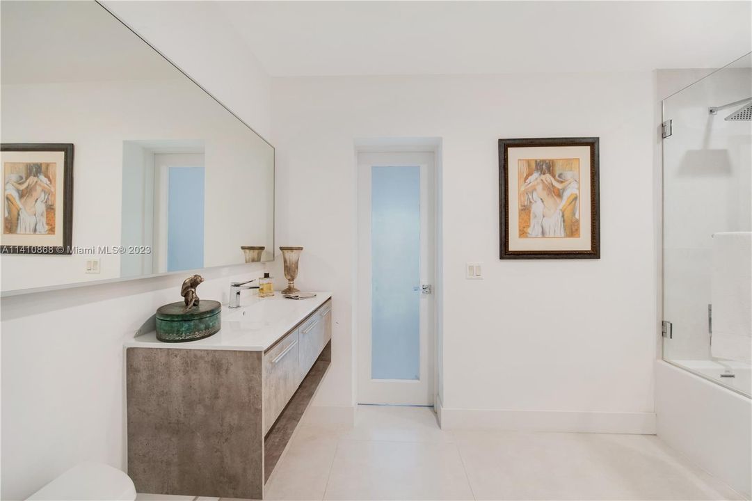 Recently Rented: $19,500 (5 beds, 4 baths, 3006 Square Feet)