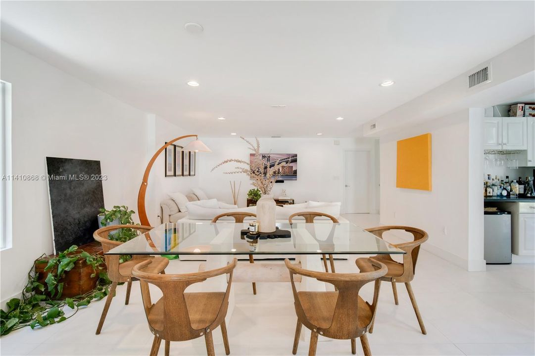 Recently Rented: $19,500 (5 beds, 4 baths, 3006 Square Feet)