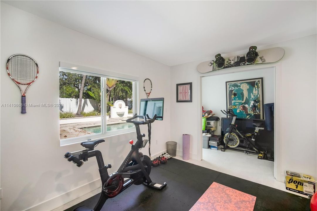 Recently Rented: $19,500 (5 beds, 4 baths, 3006 Square Feet)