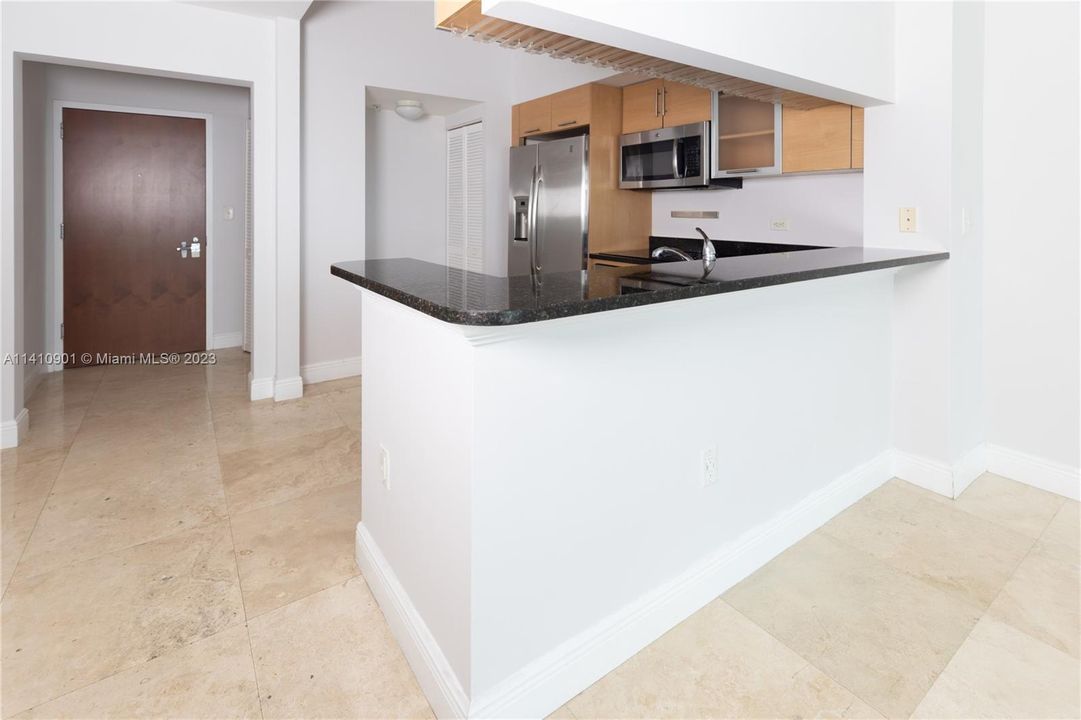 Recently Rented: $5,000 (3 beds, 2 baths, 1419 Square Feet)