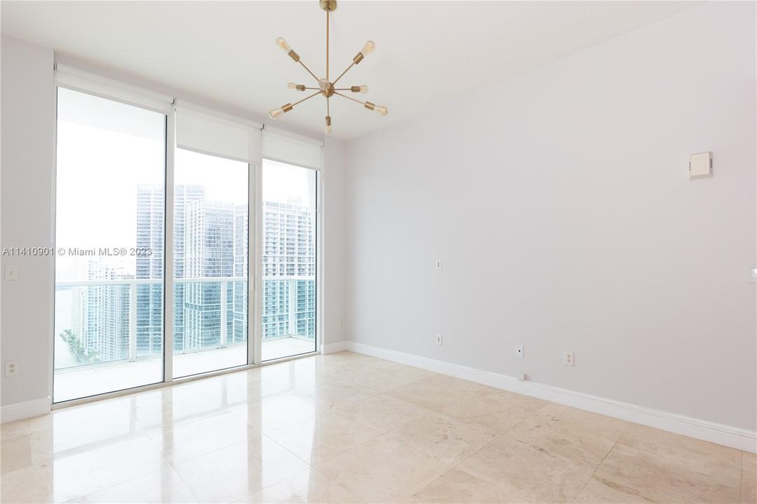 Recently Rented: $5,000 (3 beds, 2 baths, 1419 Square Feet)