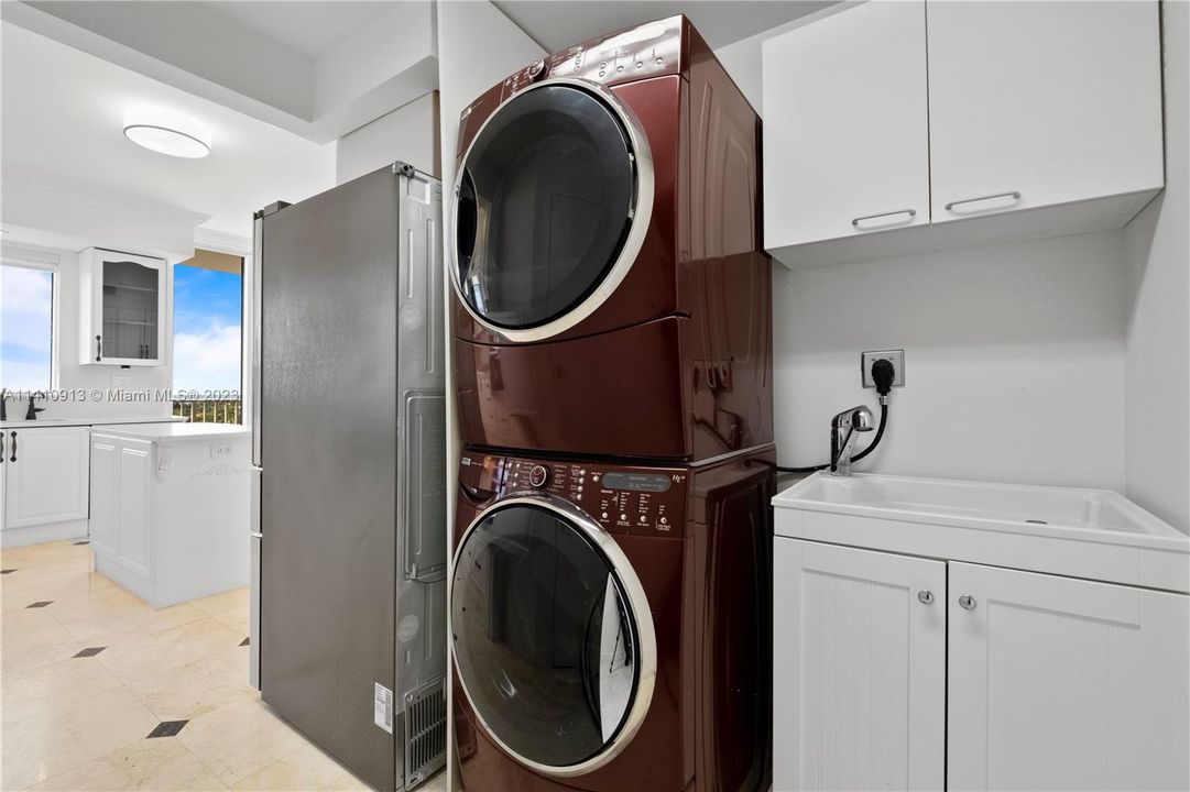 Laundry / Utility Sink / Service Elevator