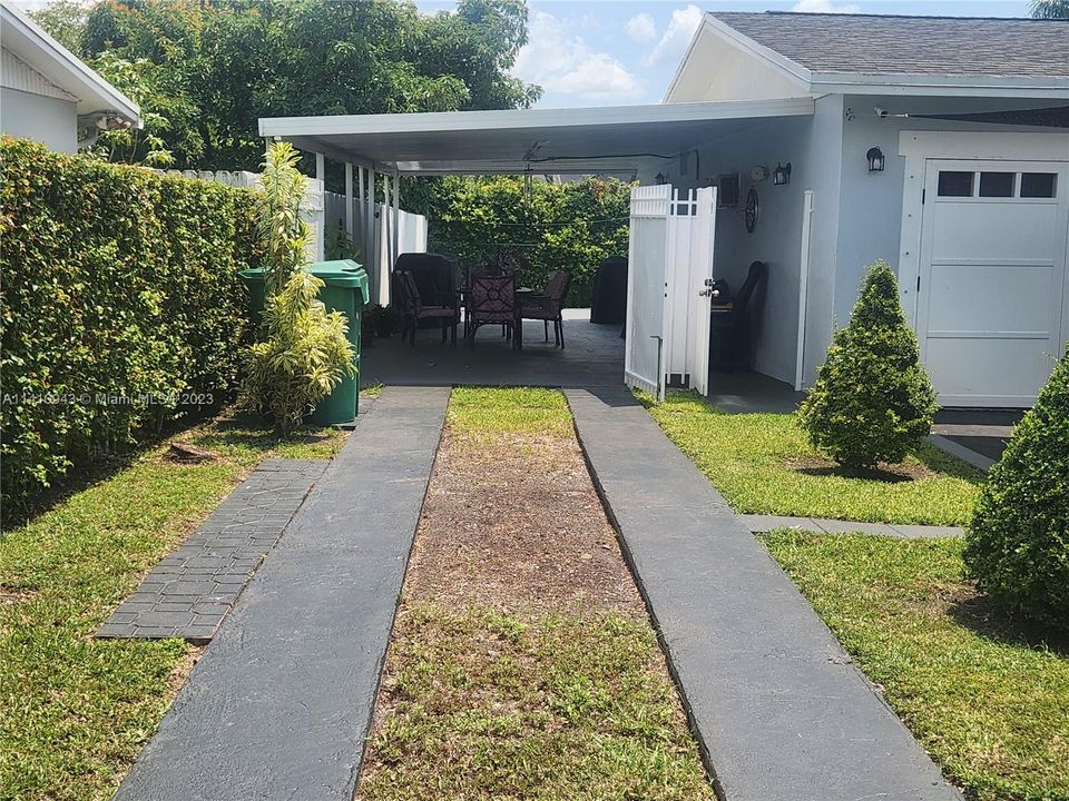 Recently Sold: $679,000 (4 beds, 3 baths, 1925 Square Feet)