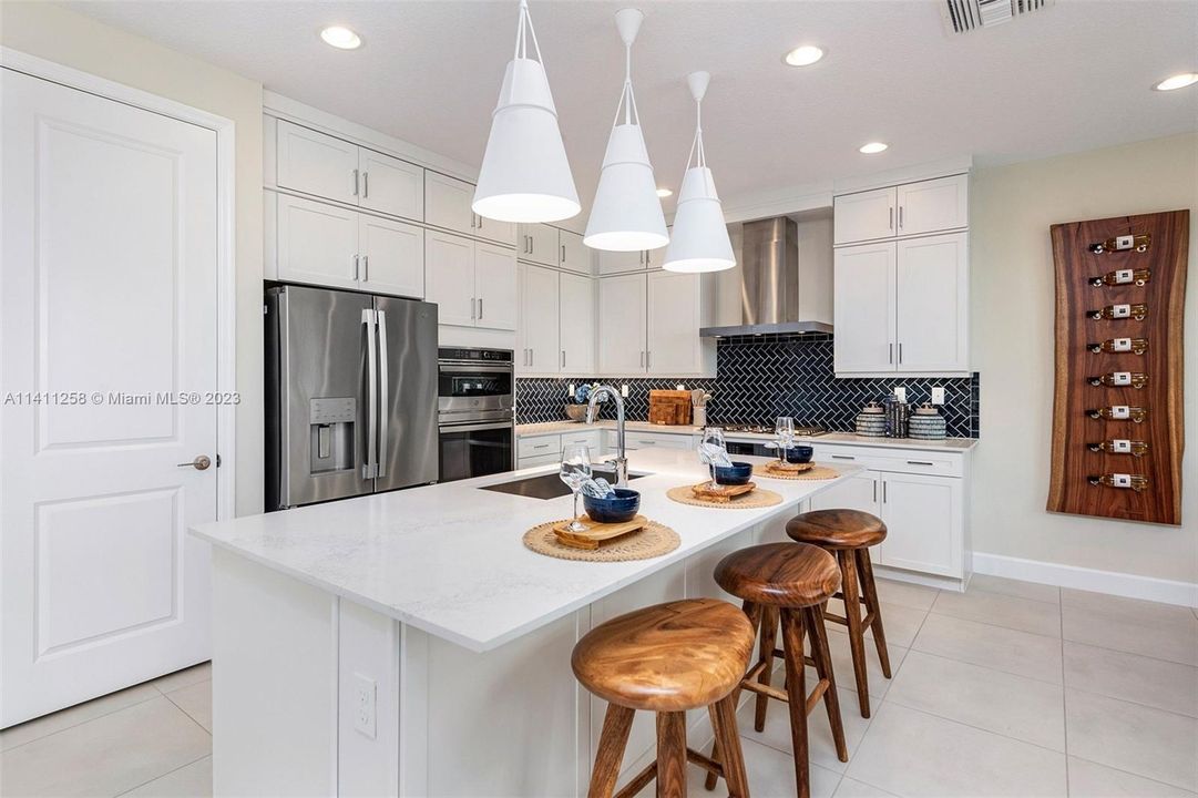 Interior picture of Sales Center Costa Model