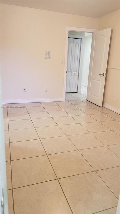 Recently Rented: $5,500 (5 beds, 6 baths, 2802 Square Feet)