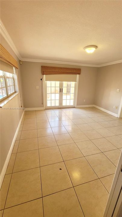 Recently Rented: $5,500 (5 beds, 6 baths, 2802 Square Feet)