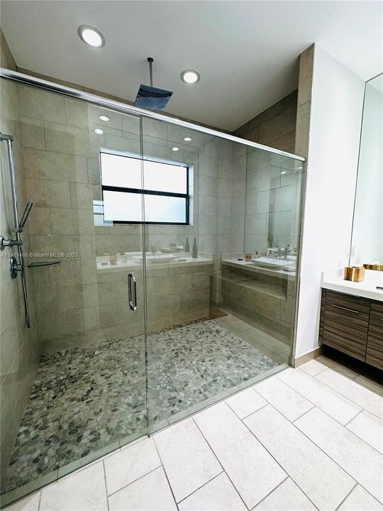 Walk-in shower