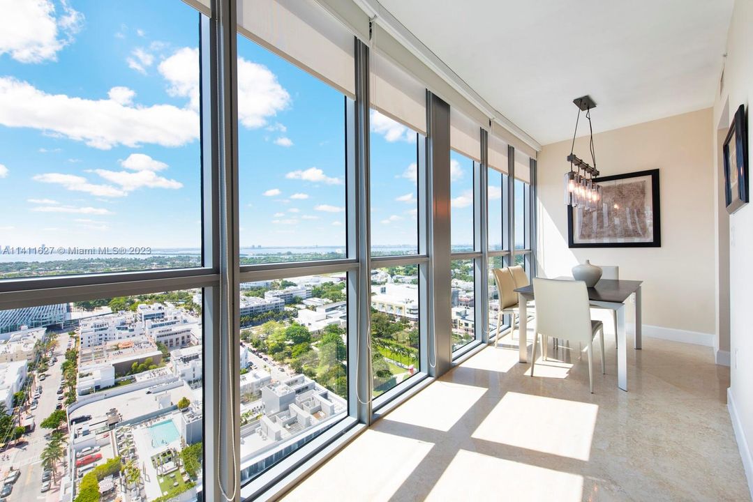 For Sale: $3,499,000 (2 beds, 2 baths, 1213 Square Feet)