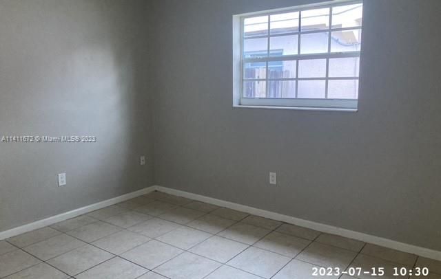 Recently Sold: $439,900 (3 beds, 2 baths, 1547 Square Feet)