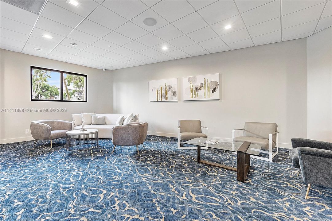 Vendido Recientemente: $565,000 (1 camas, 1 baños, 910 Pies cuadrados)