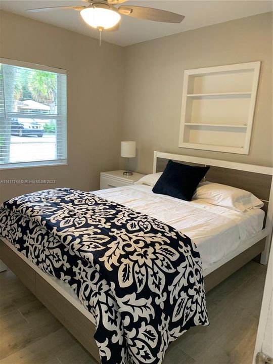 Recently Sold: $999,000 (0 beds, 0 baths, 0 Square Feet)