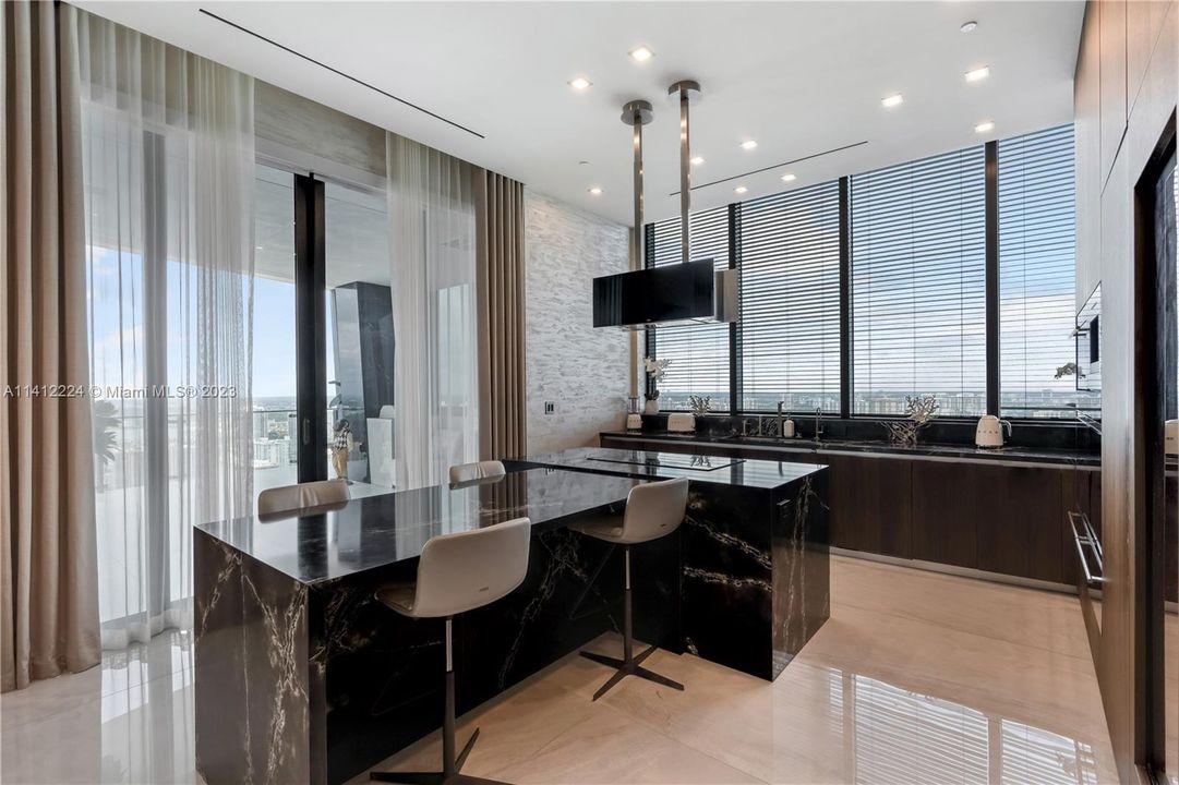 For Sale: $4,200,000 (2 beds, 2 baths, 2044 Square Feet)