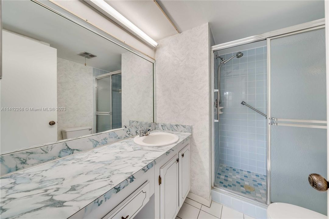 Recently Sold: $135,000 (2 beds, 2 baths, 850 Square Feet)