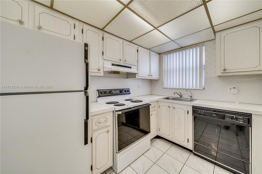 Recently Sold: $135,000 (2 beds, 2 baths, 850 Square Feet)