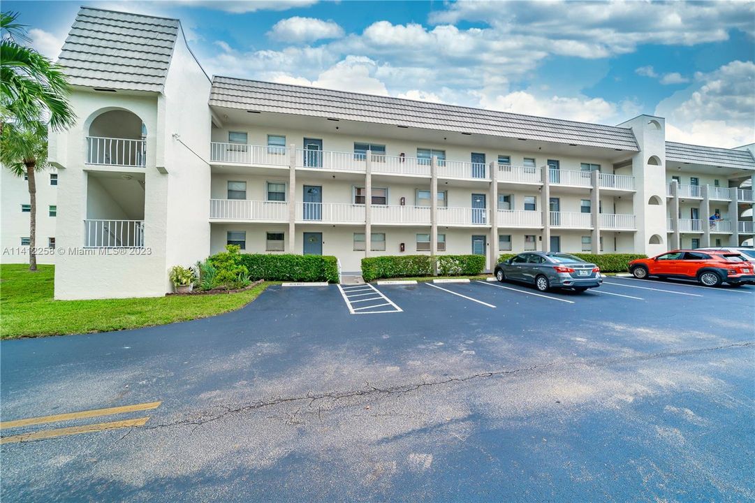 Recently Sold: $135,000 (2 beds, 2 baths, 850 Square Feet)