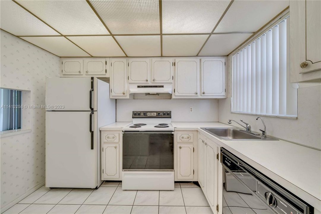 Recently Sold: $135,000 (2 beds, 2 baths, 850 Square Feet)