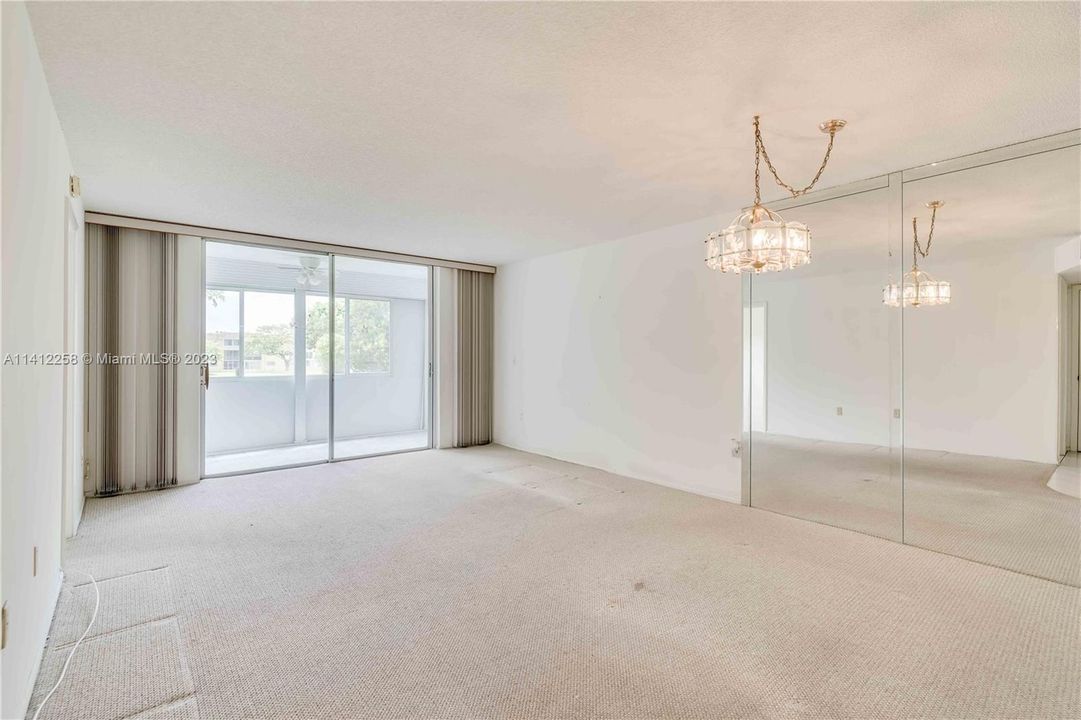 Recently Sold: $135,000 (2 beds, 2 baths, 850 Square Feet)