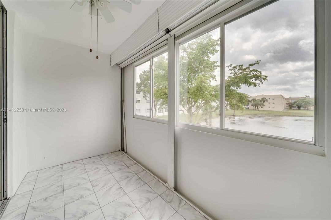 Recently Sold: $135,000 (2 beds, 2 baths, 850 Square Feet)