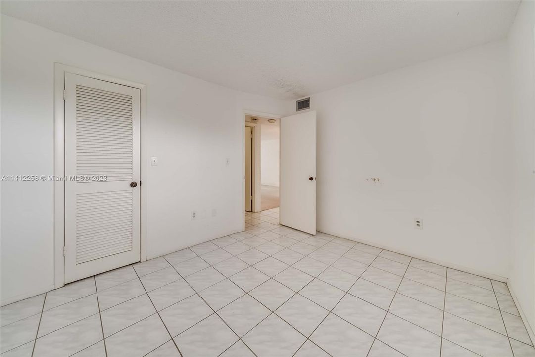 Recently Sold: $135,000 (2 beds, 2 baths, 850 Square Feet)