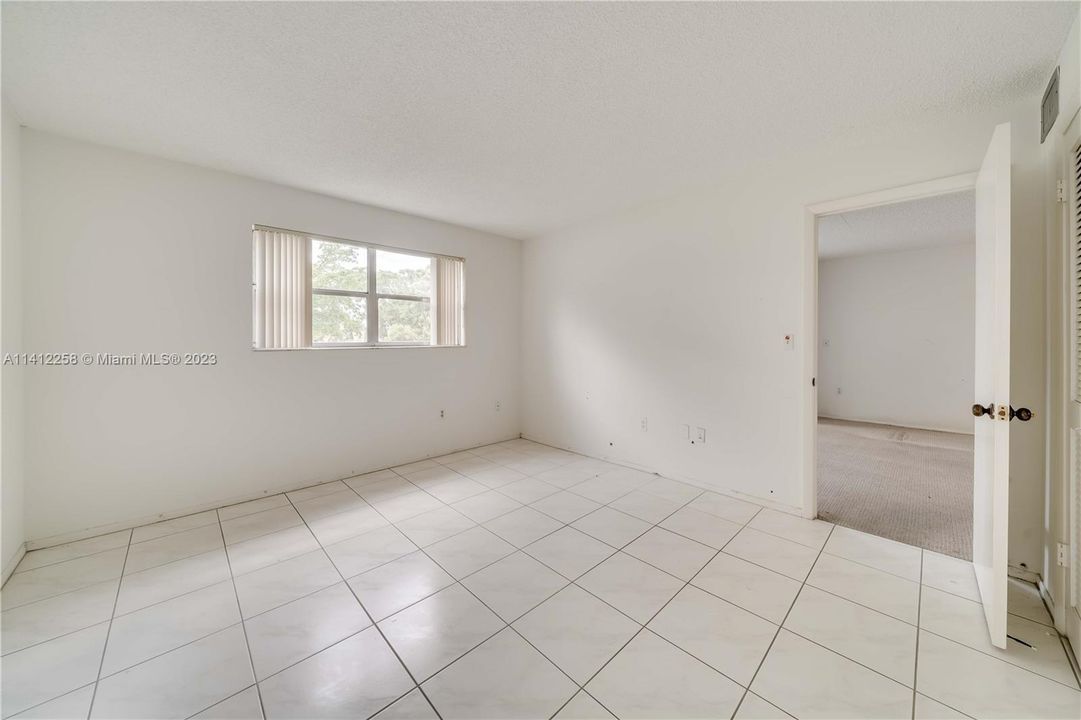 Recently Sold: $135,000 (2 beds, 2 baths, 850 Square Feet)