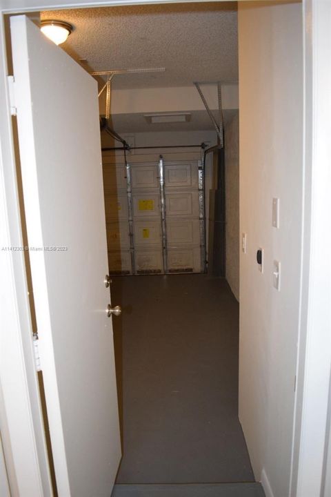 Recently Rented: $3,600 (3 beds, 3 baths, 1784 Square Feet)