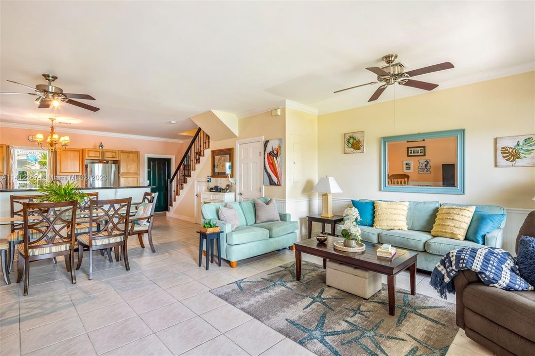 Recently Sold: $969,000 (2 beds, 2 baths, 1400 Square Feet)