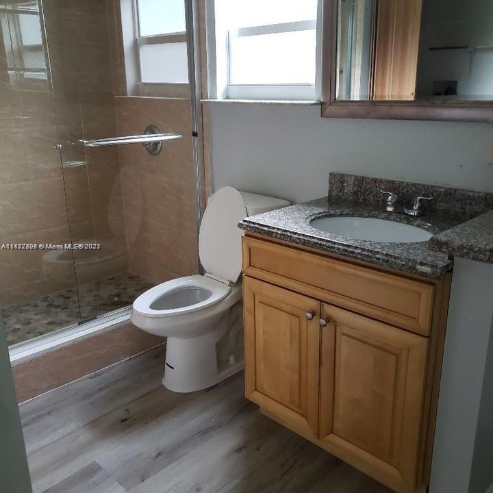 Recently Rented: $2,600 (3 beds, 2 baths, 1088 Square Feet)