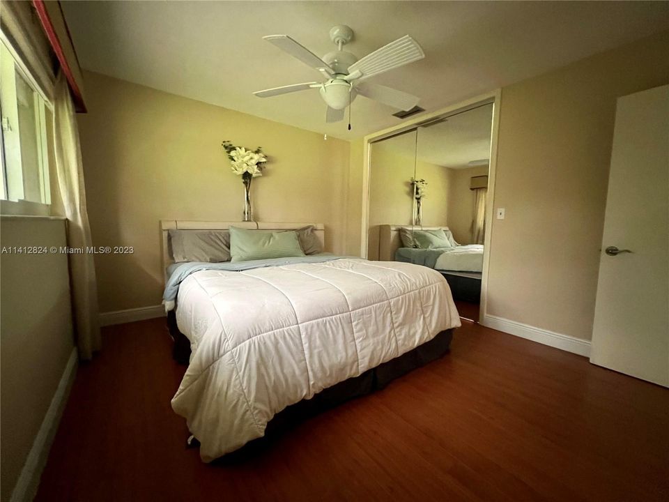 Recently Sold: $680,000 (4 beds, 3 baths, 2392 Square Feet)