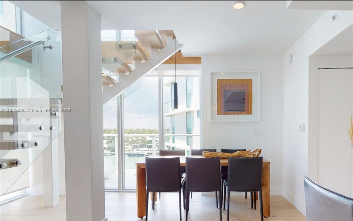 Recently Sold: $1,299,000 (2 beds, 2 baths, 1235 Square Feet)