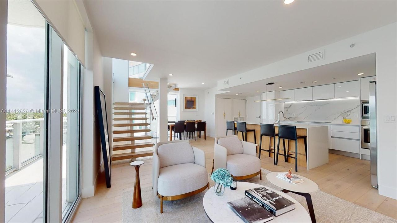 Recently Sold: $1,299,000 (2 beds, 2 baths, 1235 Square Feet)