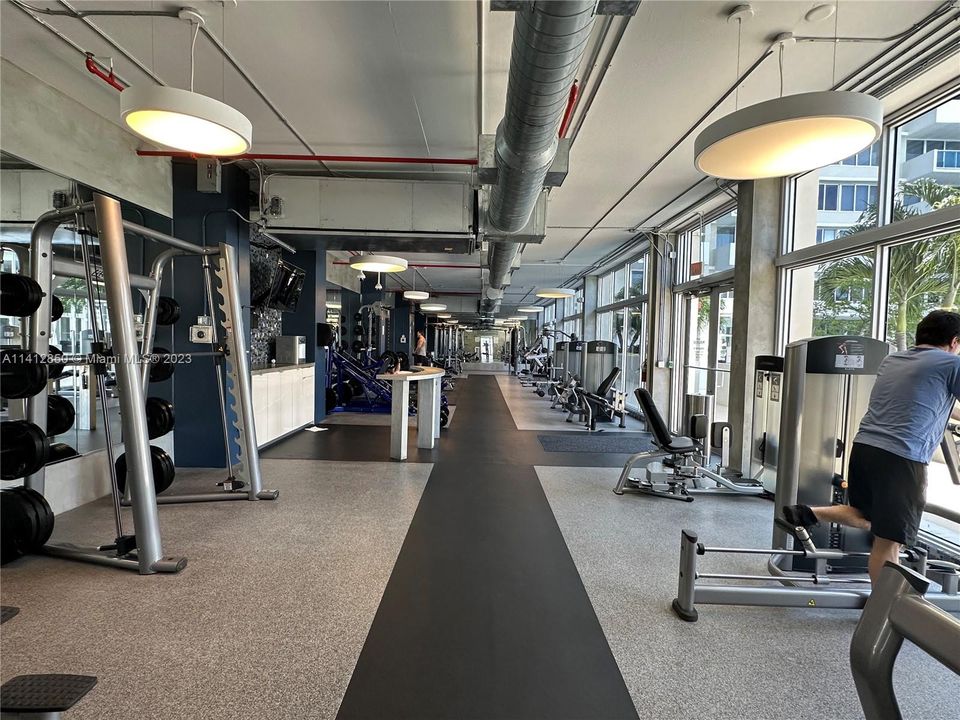 Recently Rented: $3,149 (1 beds, 1 baths, 837 Square Feet)