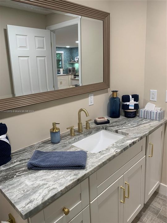 GUEST BATHROOM