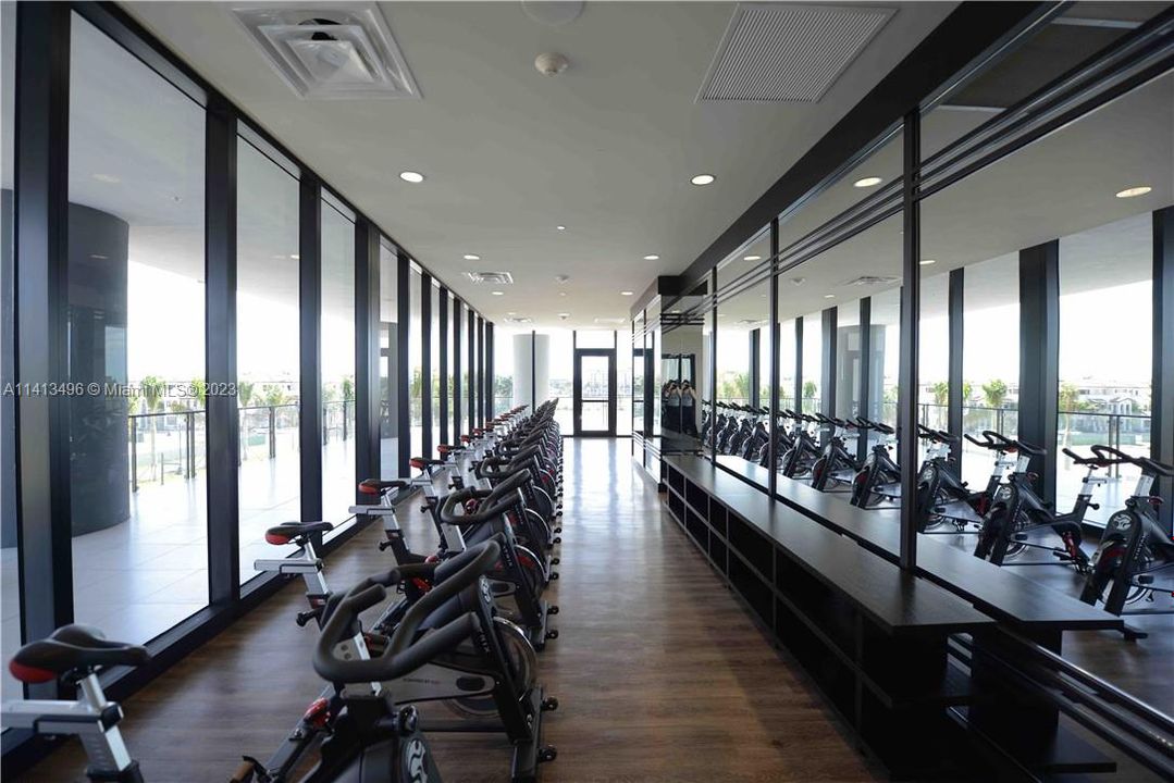 最近租的: $2,600 (1 贝兹, 1 浴室, 688 平方英尺)