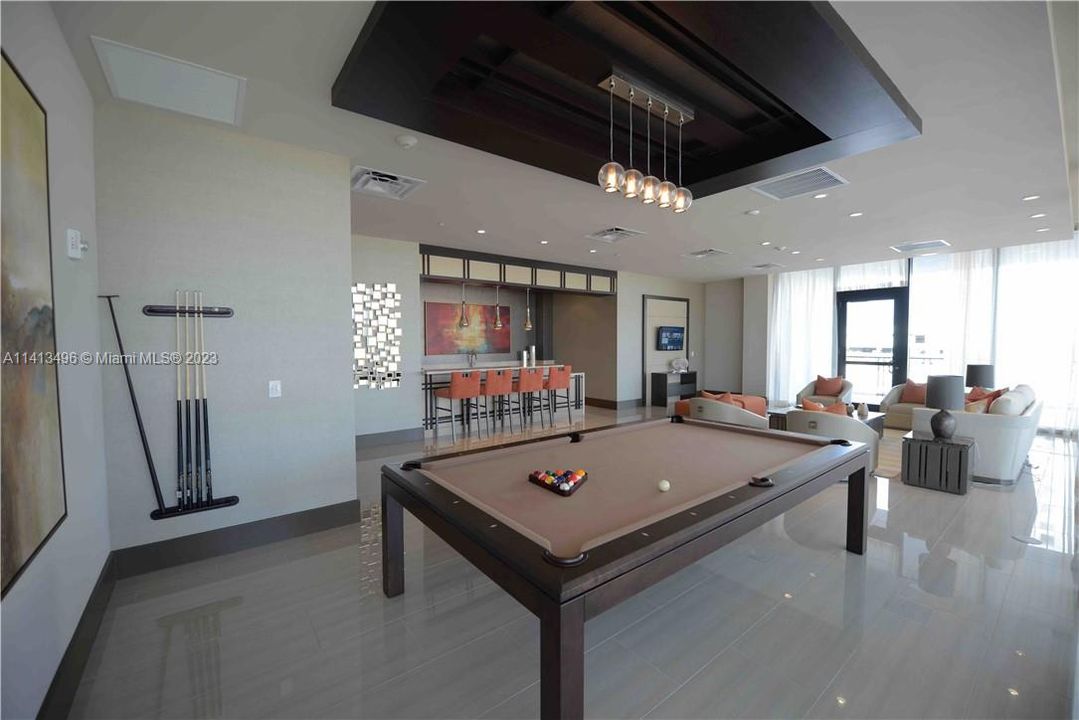 最近租的: $2,600 (1 贝兹, 1 浴室, 688 平方英尺)