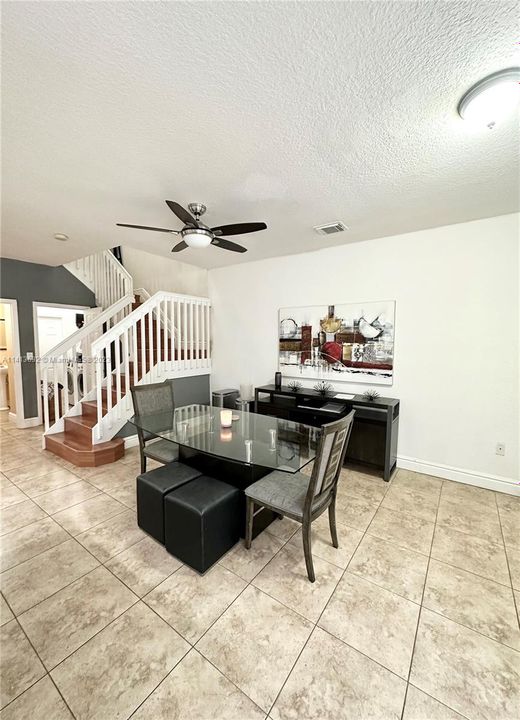 Recently Rented: $3,300 (3 beds, 2 baths, 1900 Square Feet)