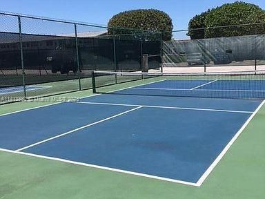 Recently Rented: $1,600 (1 beds, 1 baths, 684 Square Feet)