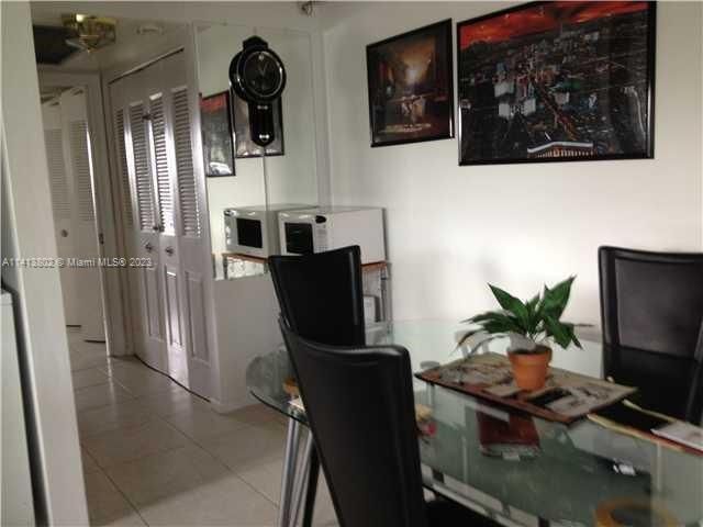 Recently Rented: $1,600 (1 beds, 1 baths, 684 Square Feet)